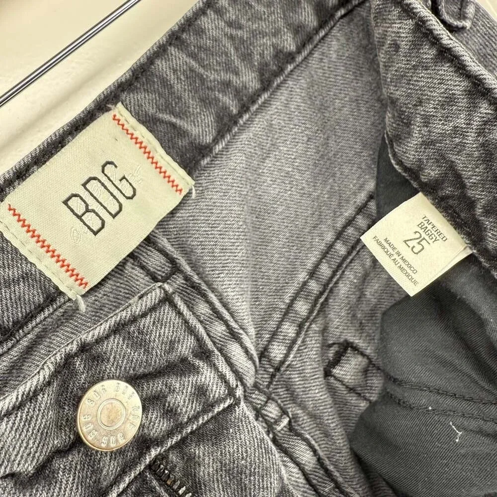 BDG Urban Outfitters Tapered Baggy Jeans Washed‎ Black High Rise Denim Womens 25